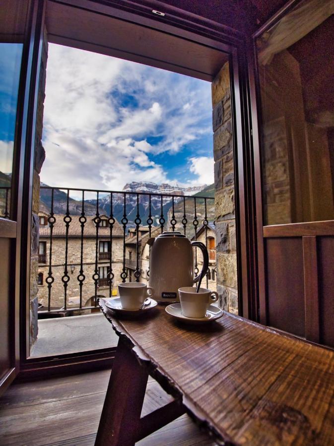 Apartamentos Valle De Ordesa-Torla Eksteriør bilde